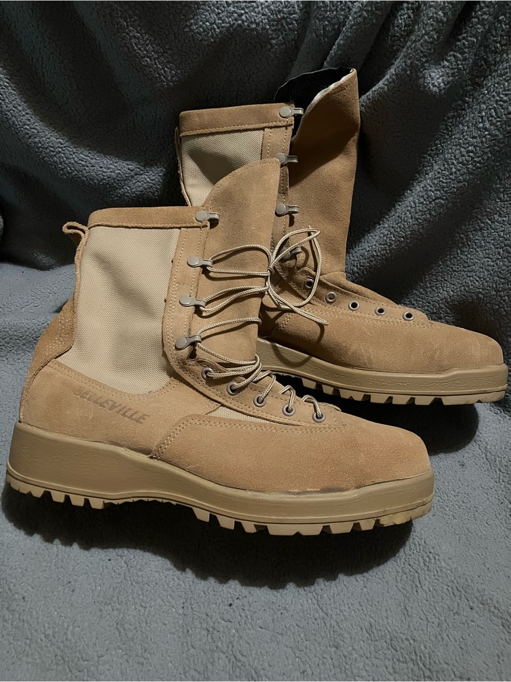 Men's Lace-Up Desert Tan Tactical Boots